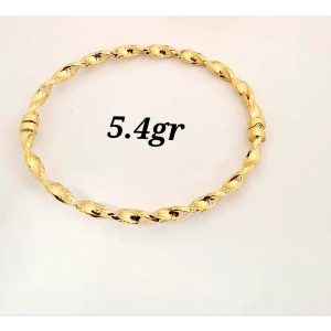 Shiny Twist Bracelet – 18K Gold