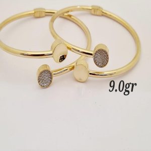Elegance Circle Bracelet – 18K Gold
