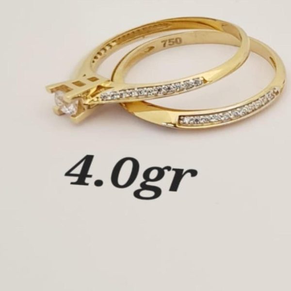 18K Gold Engagement & Wedding Ring Set – Sizes 6 and 6.5 (4.0g)